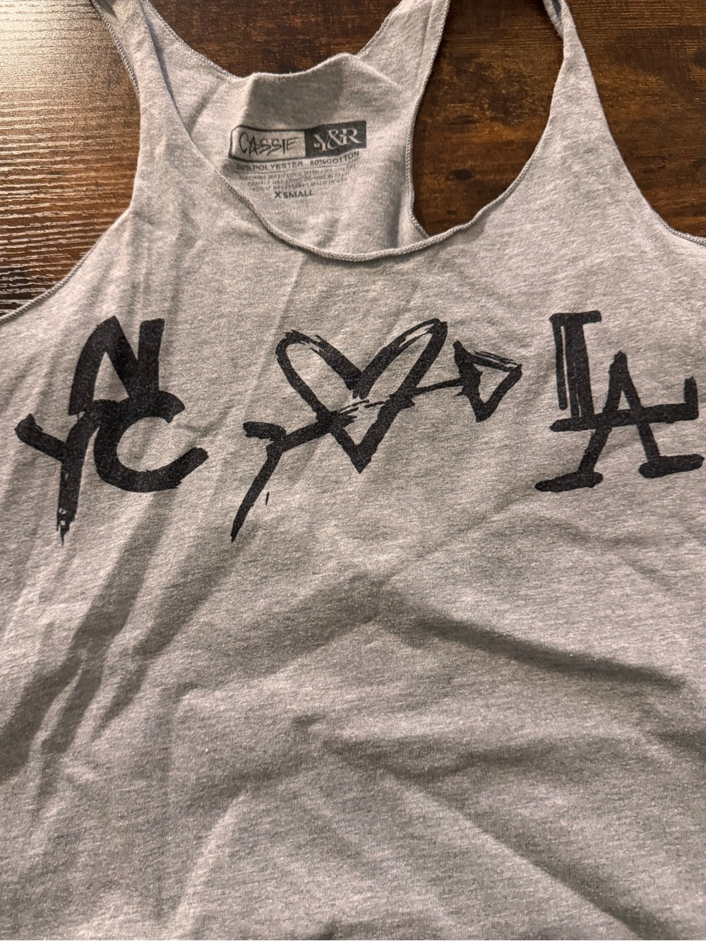 Billabong/ Y&R Tank Tops Bundle - Picture 6 of 8